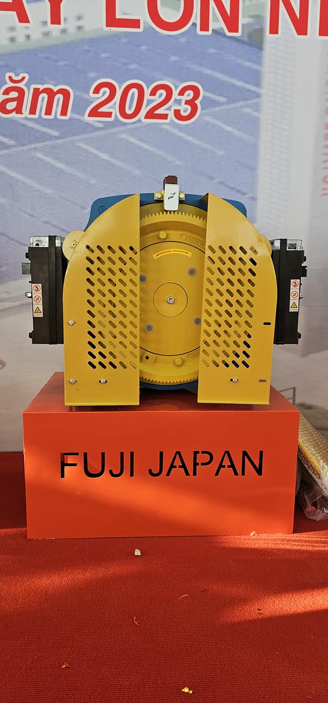 ĐỘNG CƠ MÁY KÉO FUJI